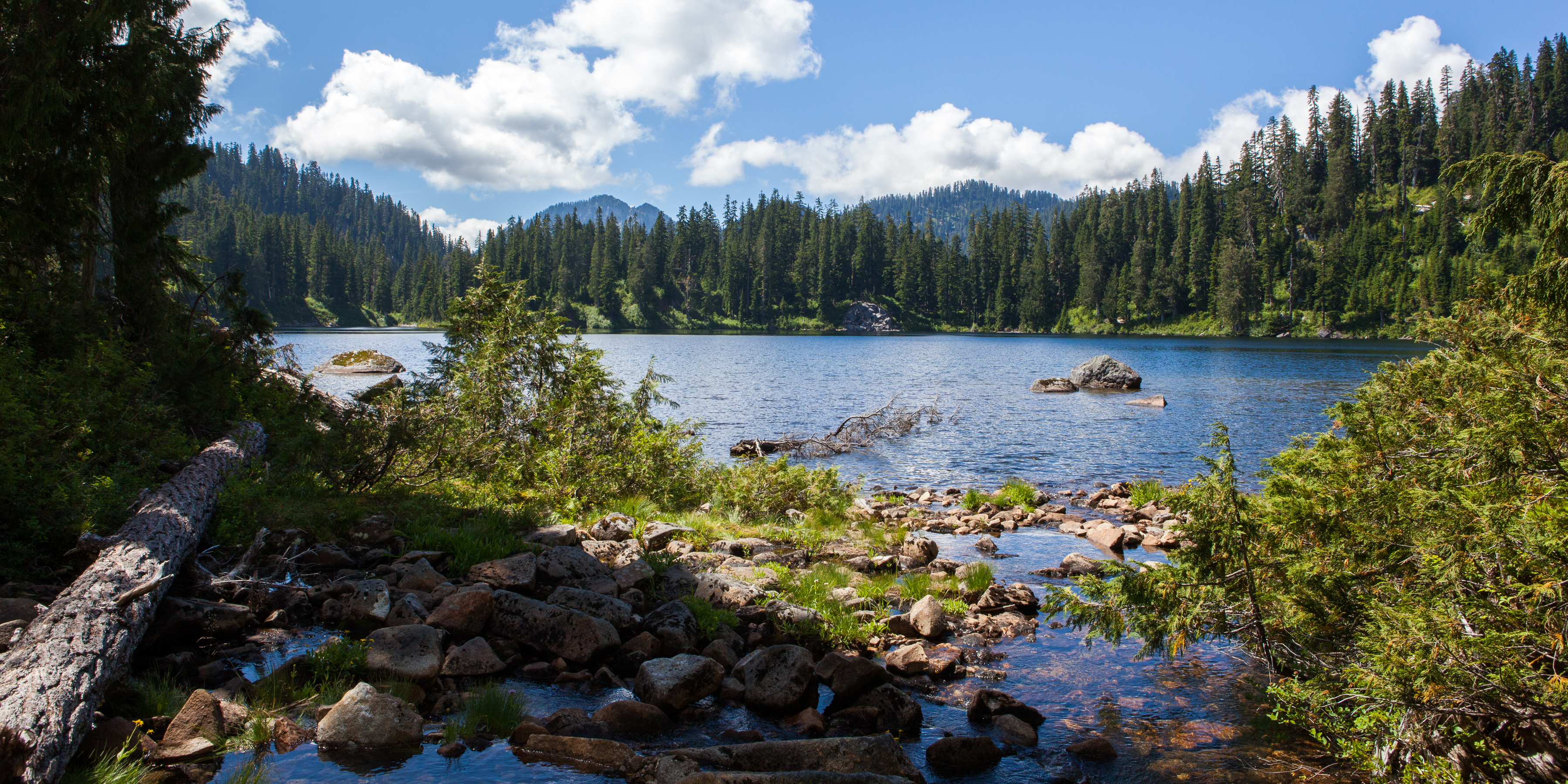 Bear Deer Lakes Mount Baker Snoqualmie National Forest Hiking In