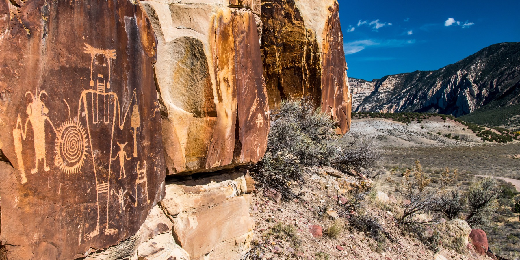 petroglyphs dinosaur national monument