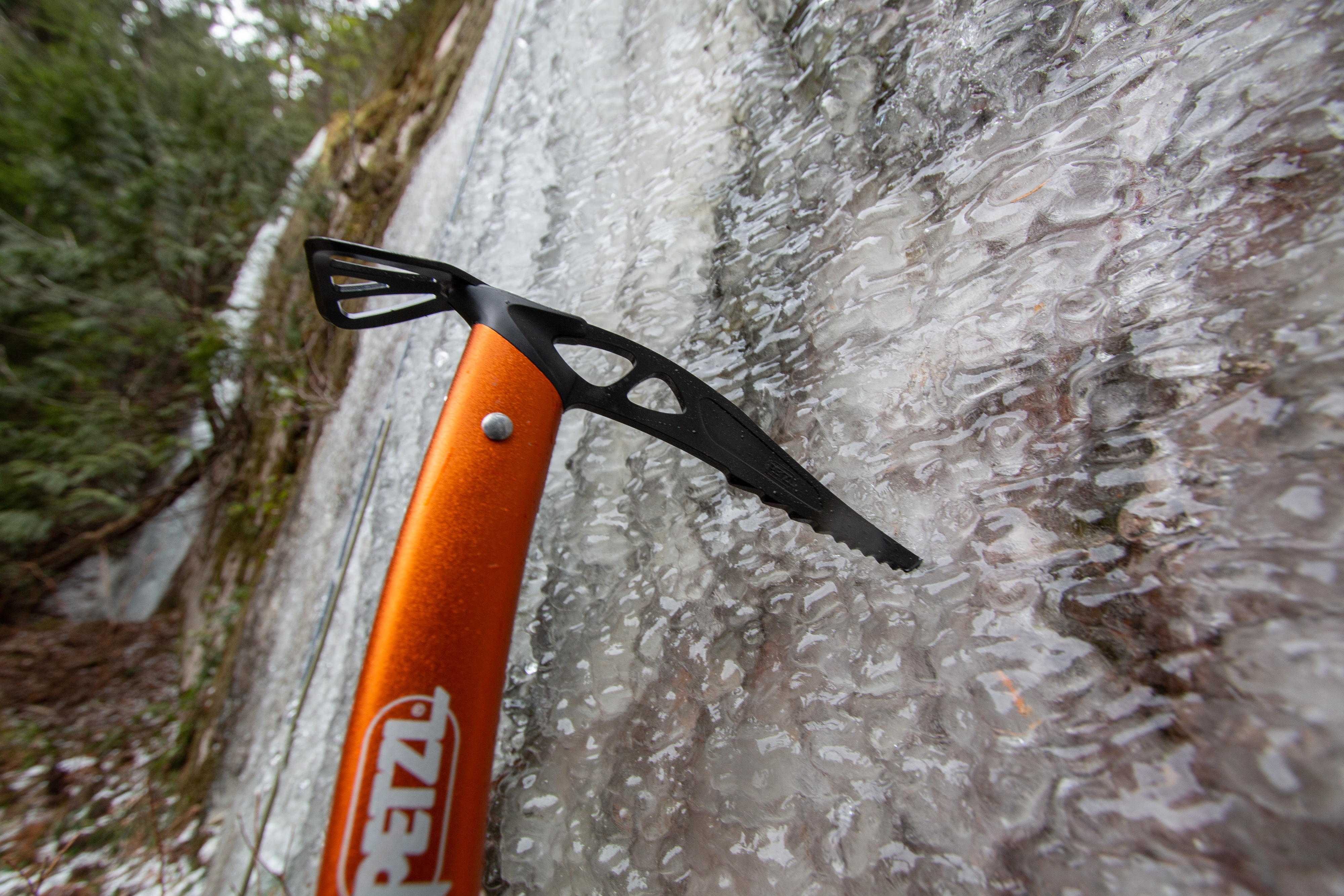 petzl piolet gully