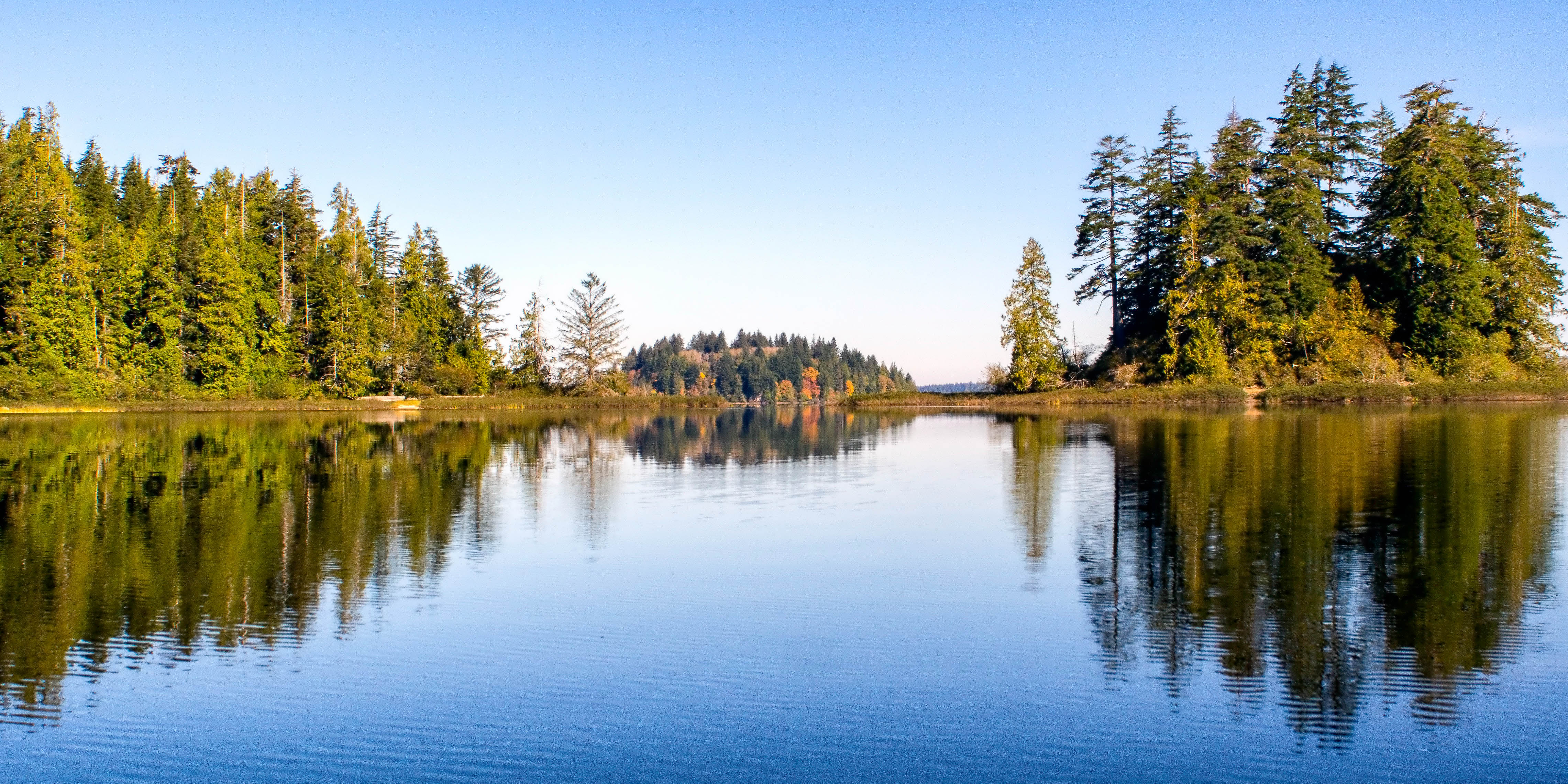 Ozette Lake Sea Kayaking - Olympic National Park - paddling in Washington