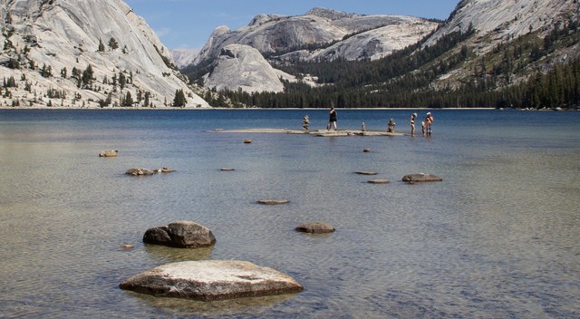 Tenaya Lake Trail