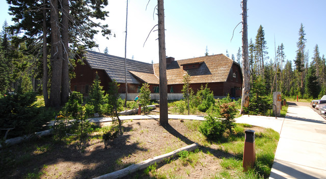 Mazama Village Campground