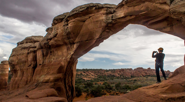 Broken Arch Trail