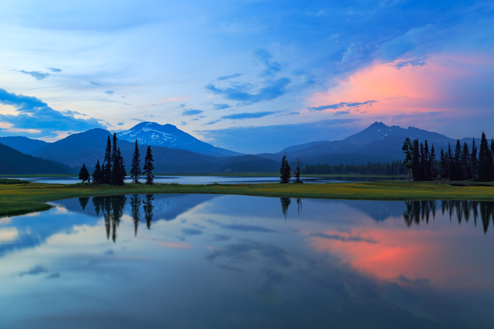 Sparks Lake | Outdoor Project