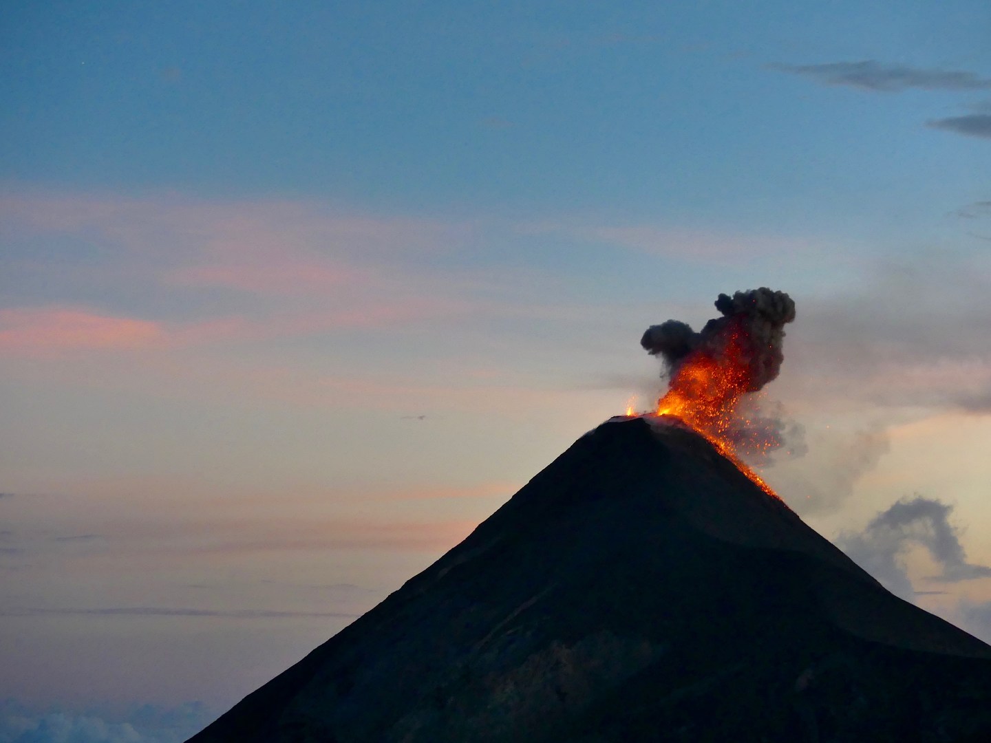 Acatenango Volcano | Outdoor Project