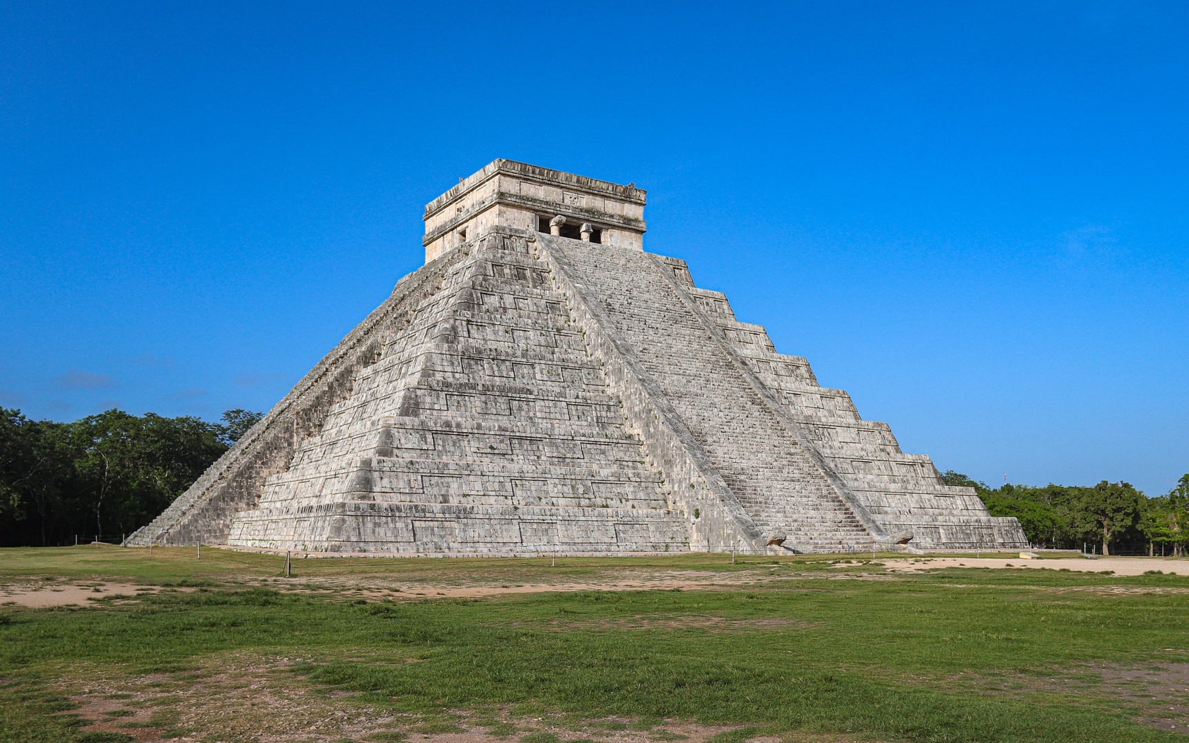 chich-n-itz-archaeological-site-outdoor-project