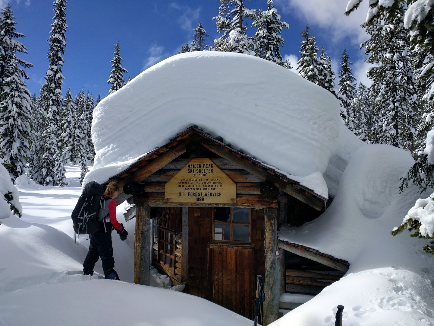 Maiden Peak Cabin Snowshoe Via Gold Lake Sno Park Outdoor Project