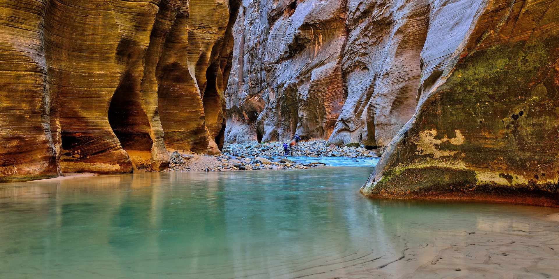 Everything You Need to Know About Exploring the Narrows in