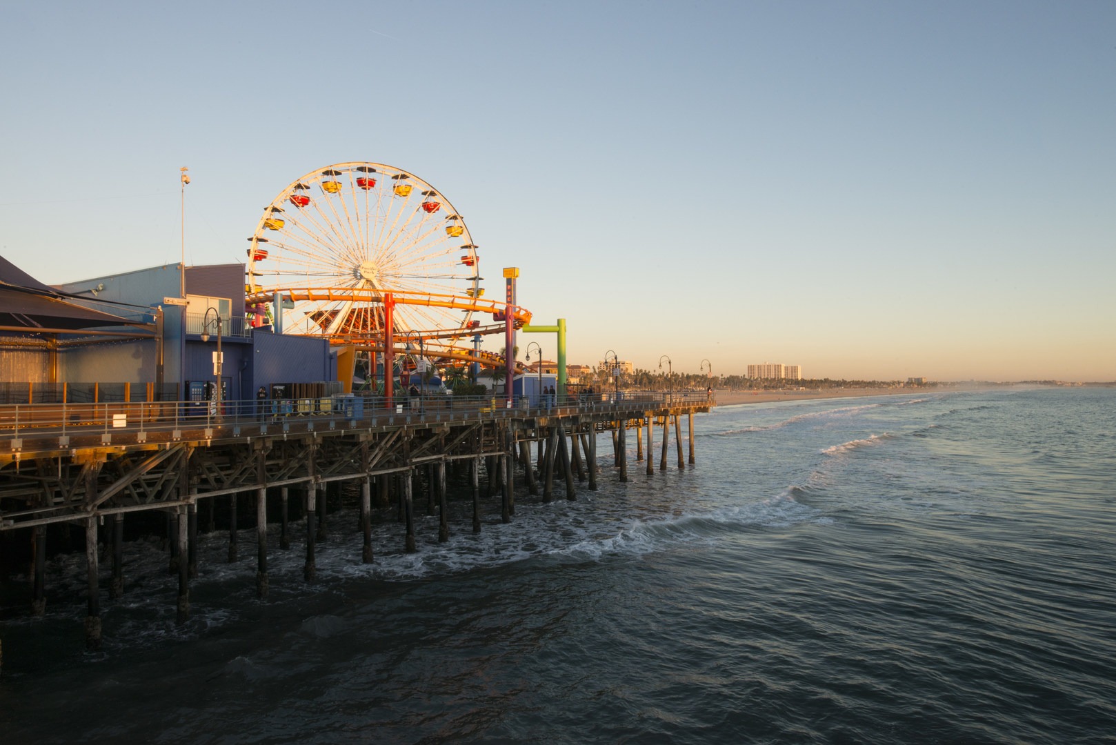 Santa Monica Pier | Outdoor Project