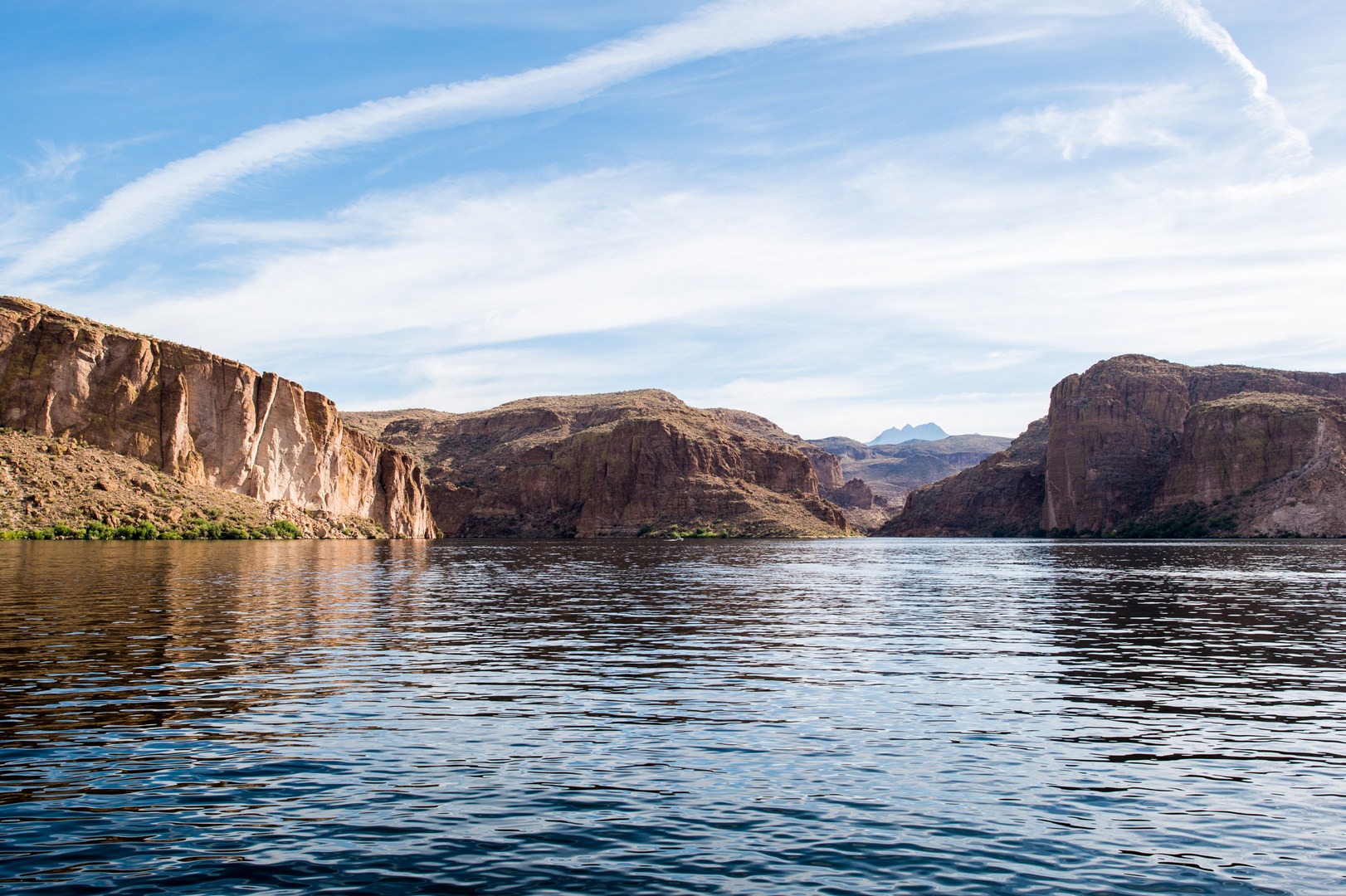 are dogs allowed at canyon lake az