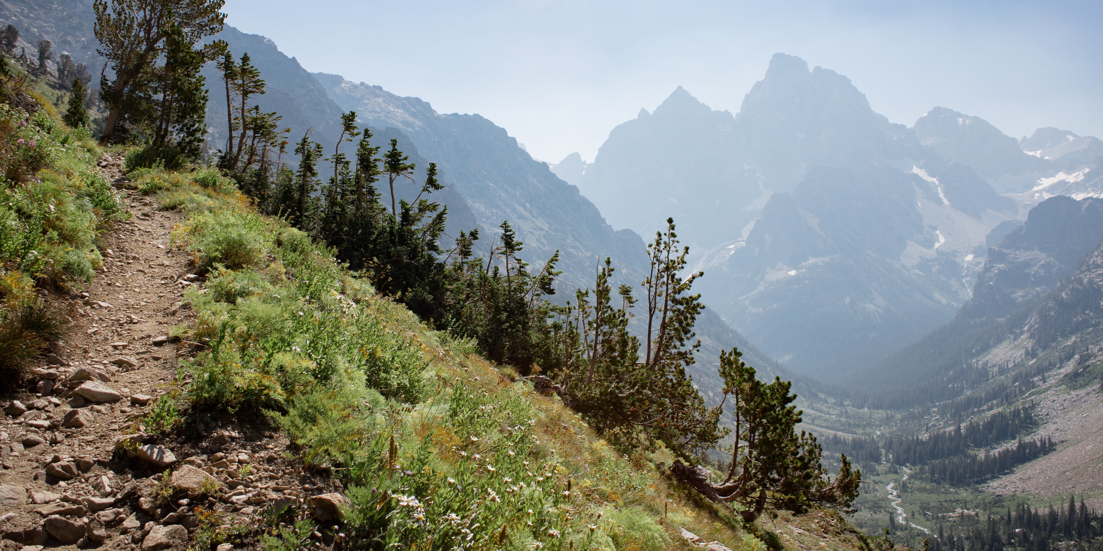 Paintbrush clearance divide hike