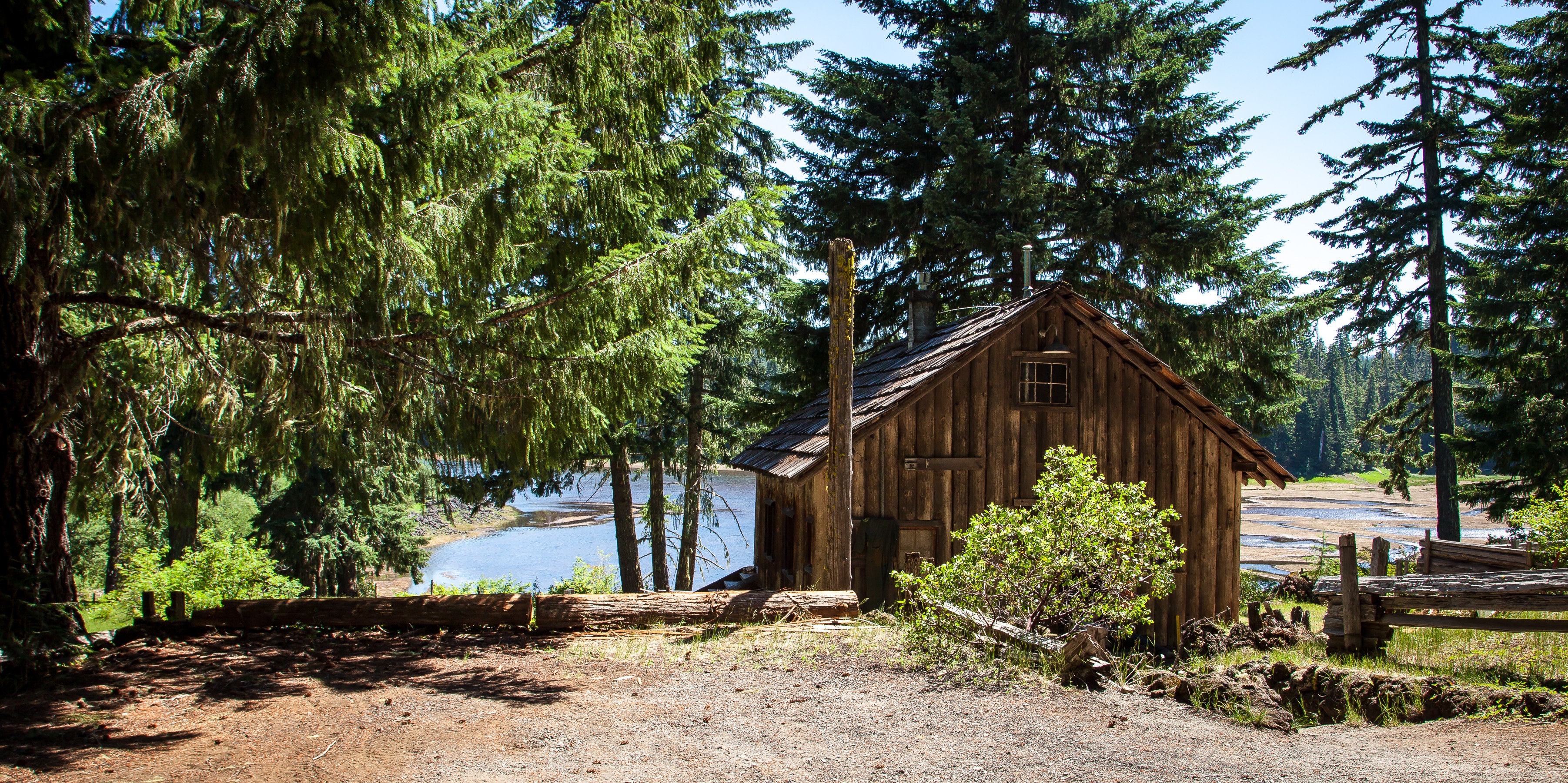 fish lake cabins