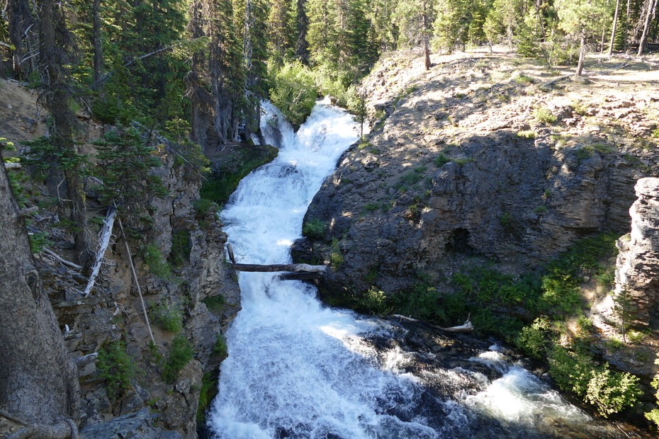 Tumalo Falls + Creek Hike | Outdoor Project