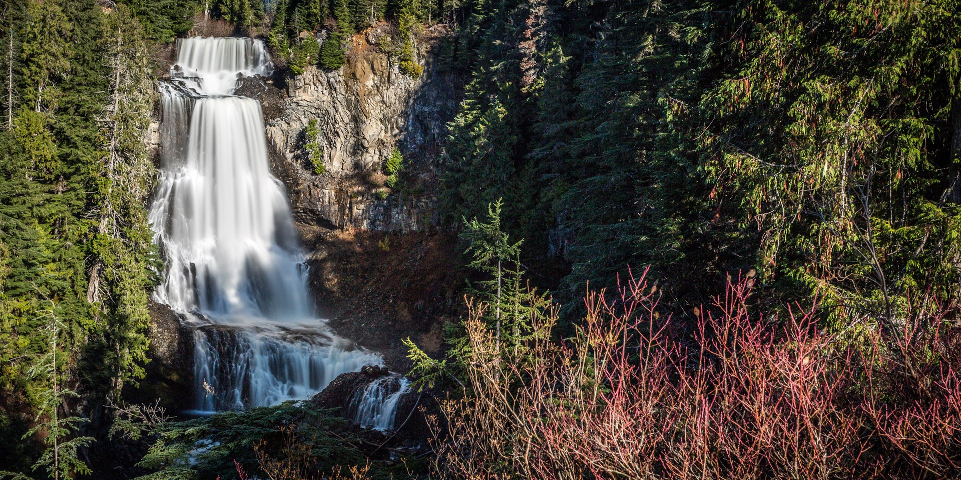 Vancouver B.C.'s Incredible Waterfalls - Outdoor Project