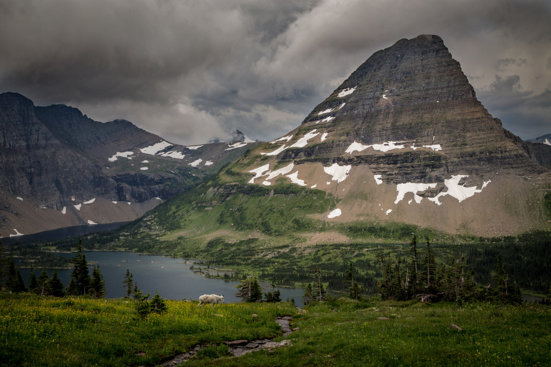 the-ultimate-western-national-parks-road-trip-outdoor-project