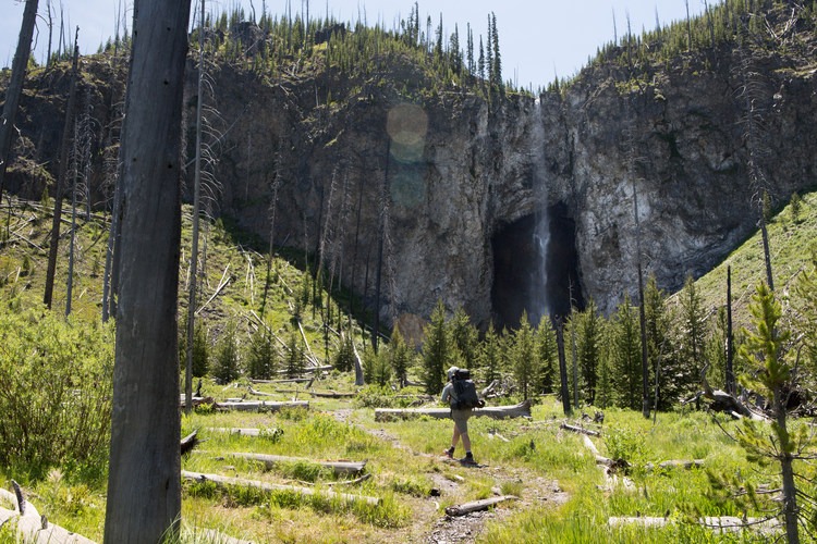 Top hikes outlet in yellowstone