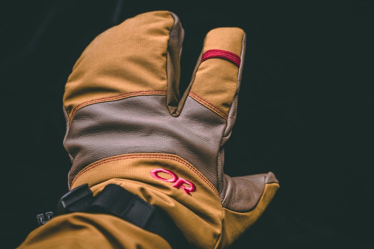 outdoor research highcamp gloves