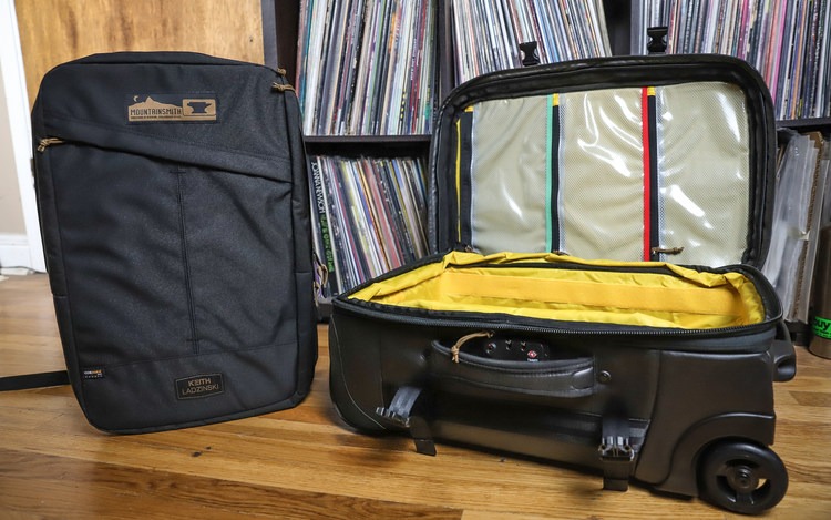 mountainsmith rolling luggage